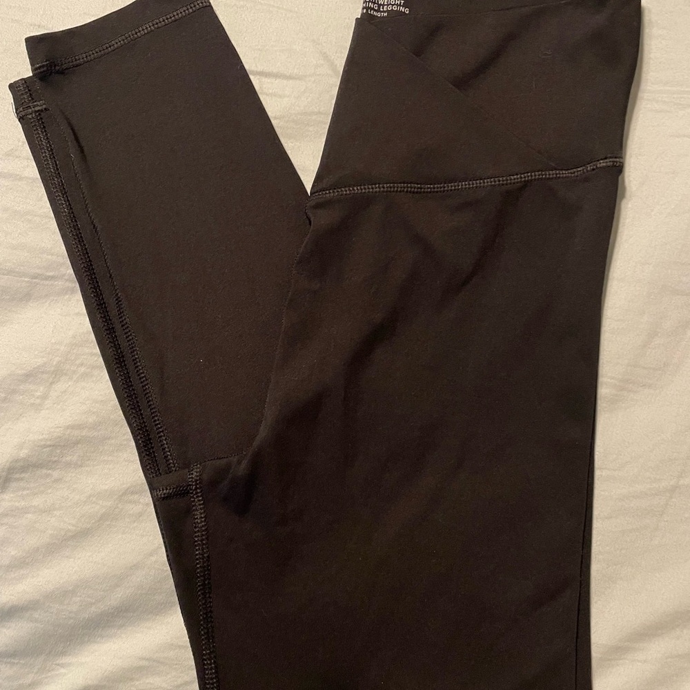 American Eagle Crossover Black Leggings